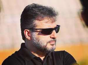 جواد هاشمی: هم در هیئت امام حسین لخت میشم هم استخر