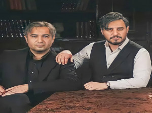تصاویری دیدنی و جالب از پشت صحنه سریال زخم کاری