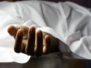 دو دختربچه چند روز با جسد مادرشان زندگی کردند