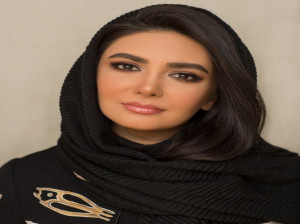 استایل پاییزی لیندا کیانی در دل طبیعت