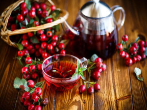 از فواید و ضررهای چای میوه گل رز چه می دانید ؟