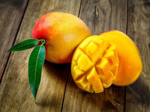 طبع انبه : میوه انبه سرد است یا گرم ؟
