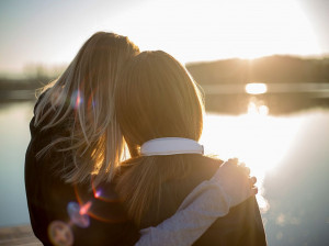 22 عکس روز خواهر برای پروفایل و اینستاگرام