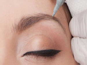 میکروپیگمنتیشن ابرو چیست و چگونه انجام می شود ؟