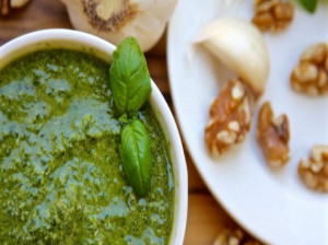 دستور تهیه دو نوع سس سبزیجات خوشمزه و خوش عطر