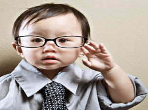 عینکی شدن با درس خواندن مرتبط است یا ژن؟