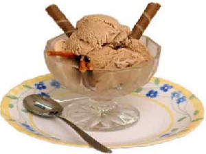 بستنی نسکافه ای