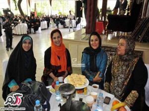 تصاویر دیدنی بازیگران در مراسمی بمناسبت روز مادر