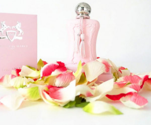 عطر مارلی دلینا Marly Delina صورتی زنانه خاص با گلی ترین رایحه ها