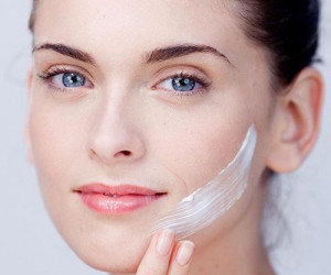 چگونه از پوست چرب مراقبت کنیم ؟