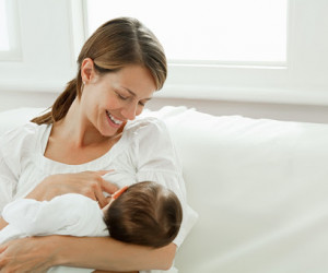 تفاوت شیرمادر با شیرخشک چیست؟