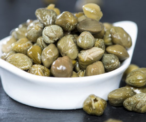 کاپاریس چیست ؟ آشنایی با فواید ترشی کاپاریس (کَبَر)