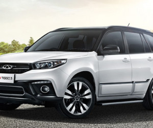 مقایسه خودرو لیفان X60 با ام وی ام X33 S