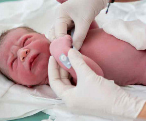علائم و راههای پیشگیری از مننژیت در نوزادان نارس