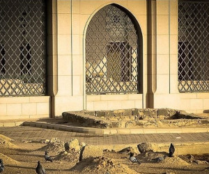 علت مخفی ماندن قبر حضرت زهرا (س) چیست ؟