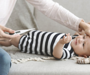 روش استفاده از انواع دماسنج برای اندازه گیری تب کودک