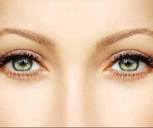 تاریخ دقیق روز جهانی چشم رنگی ها چه روزی است ؟