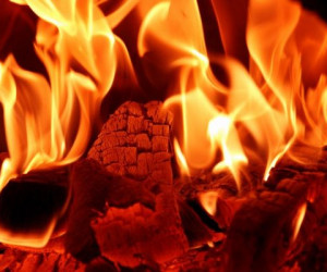 10 متن و پیام زیبای تبریک چهارشنبه سوری به انگلیسی