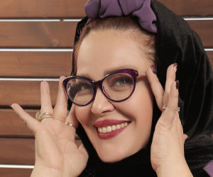 دندان های بهاره رهنما سوژه شد