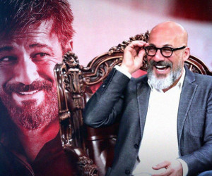 چرا دورهمی با حضور امیر آقایی پخش نشد ؟