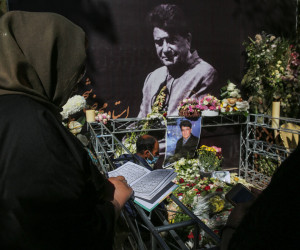 مزار استاد شجریان بلیطی شد !
