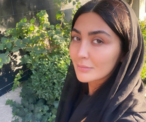 سلفی آسانسوری مریم معصومی و سگش سیمبا
