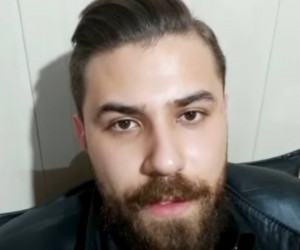 پایین کشیدن شلوار بچه کار