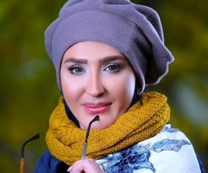 موهای بلوند و آرایش غلیظ زهره فکور