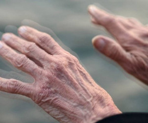 درمان بیماری پارکینسون با طب سنتی و داروهای گیاهی