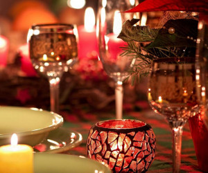 چگونه یک میز شام عاشقانه بچینیم ؟