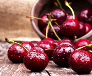 66 عکس خاص و هنری گیلاس برای والپیپر و بک گراند