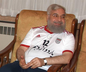 رئیس جمهور طرفدار تیم استقلال است!