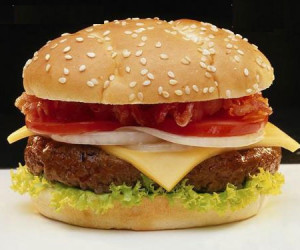 طرز تهیه همبرگر هامبورگ