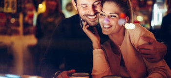 ۳۷ متن و جمله جدید عاشقانه تبریک سالگرد ازدواج به همسر