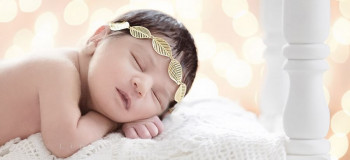 ۱۲ ترفند حیرت انگیز برای عکس گرفتن از نوزادان