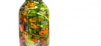 طرز تهیه ۳ مدل ترشی سبزیجات ارمنی