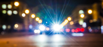 روش افزایش نور چراغ خودرو برای رانندگی بهتر در جاده