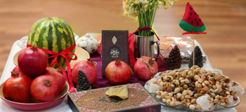 شب یلدا چی بخوریم؟ میوه ها و خوراکی های مرسوم در شب یلدا
