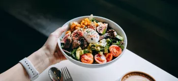 بهترین خوردنی برای افزایش تمرکز قبل از امتحان رانندگی