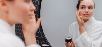 آیا کرم ضد آفتاب منقضی (فاسد و خراب) می‌شود ؟