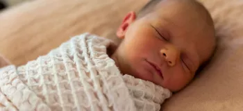 علت تغییر رنگ پوست نوزاد : از کجا بفهمیم نوزاد سفید است یا سبزه ؟