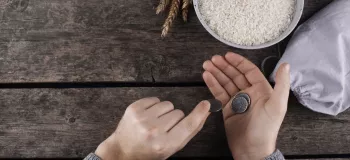 خمس سهام چگونه محاسبه می شود ؟