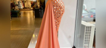 ۴۰ لباس مجلسی زنانه بلند با پارچه ساتن و گیپور برای مشکل پسندان