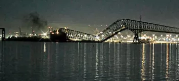 فیلم/ لحظه برخورد مرگبار کشتی با پل ۱۰ کیلومتری در امریکا