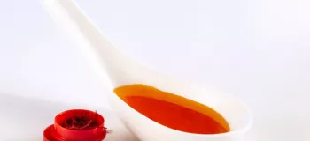 چجوری شربت زعفران خوش رنگ و خوشمزه درست کنیم؟