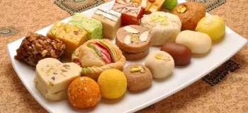 روش تهیه چند مدل شیرینی سوت شیرنیسی (شیرینی شیر)