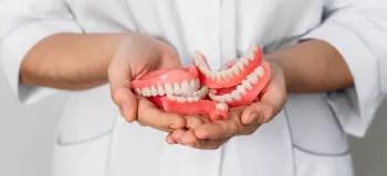 آیا می توان در هنگام روزه دندان مصنوعی در دهان گذاشت؟