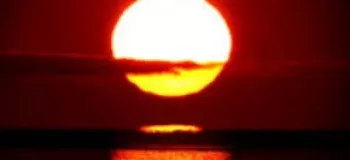 دانلود آهنگ غمگین غروب جمعه + متن ترانه