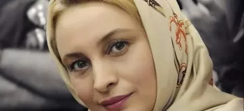 استایل همیشه شیک مریم کاویانی حتی در ترافیک سنگین تهران!