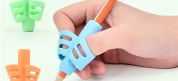 وسیله ای کاربردی برای دانش آموزانی که نمیتوانند مداد را در دست بگیرند!